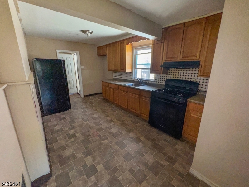 12 Maolis Avenue Bloomfield NJ 07003