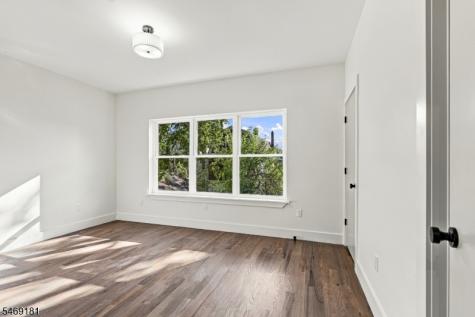 822 S 20th Street Newark NJ 07108