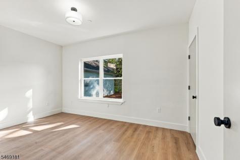 822 S 20th Street Newark NJ 07108