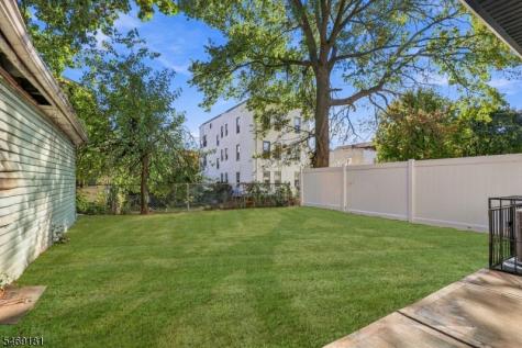 822 S 20th Street Newark NJ 07108