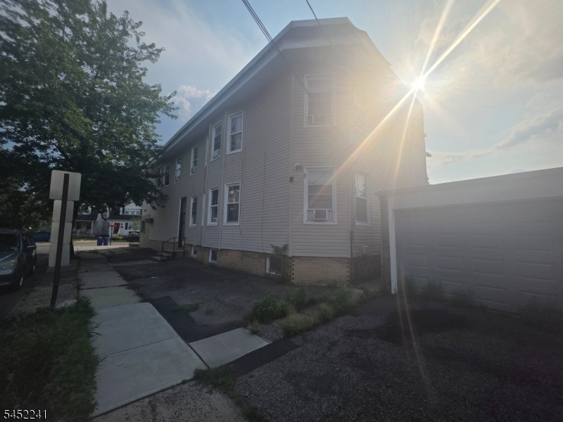 17 Maolis Avenue Bloomfield NJ 07003