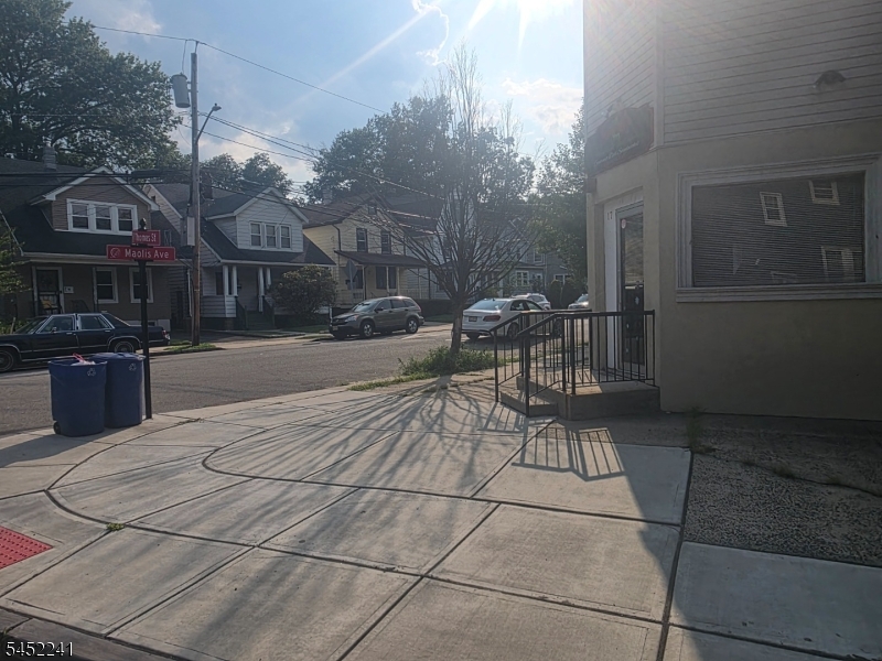 17 Maolis Avenue Bloomfield NJ 07003