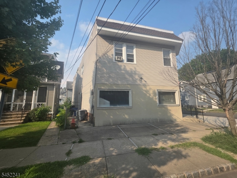 17 Maolis Avenue Bloomfield NJ 07003