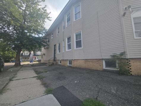 17 Maolis Avenue Bloomfield NJ 07003