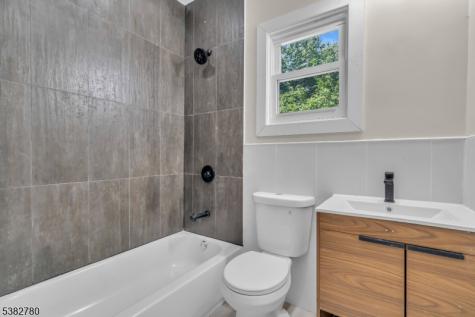 103 N 19th Street East Orange NJ 07017