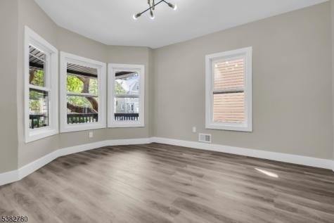 103 N 19th Street East Orange NJ 07017