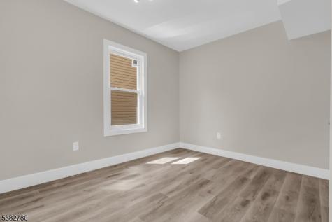 103 N 19th Street East Orange NJ 07017