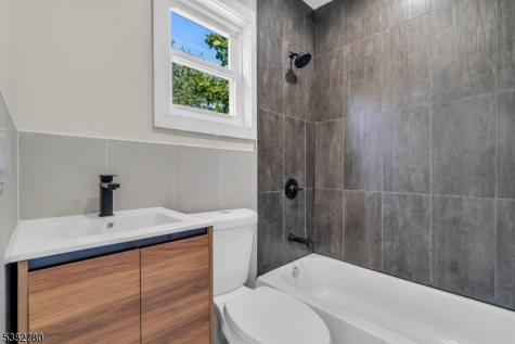 103 N 19th Street East Orange NJ 07017