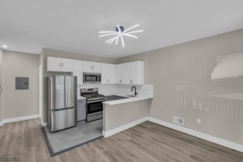 103 N 19th Street East Orange NJ 07017