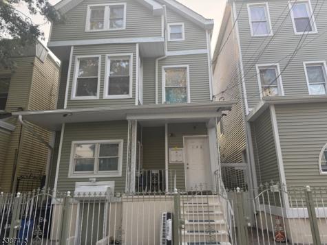 138 Garside Street Newark NJ 07104