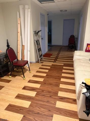 138 Garside Street Newark NJ 07104