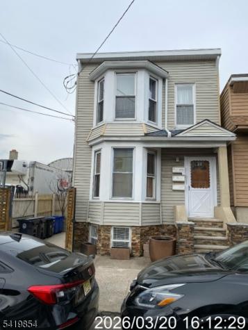 38 Delancy Street Newark NJ 07105