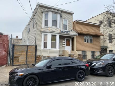 38 Delancy Street Newark NJ 07105