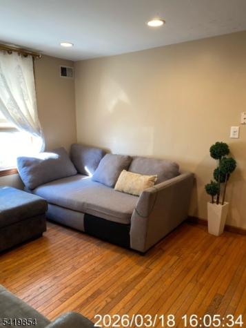 38 Delancy Street Newark NJ 07105