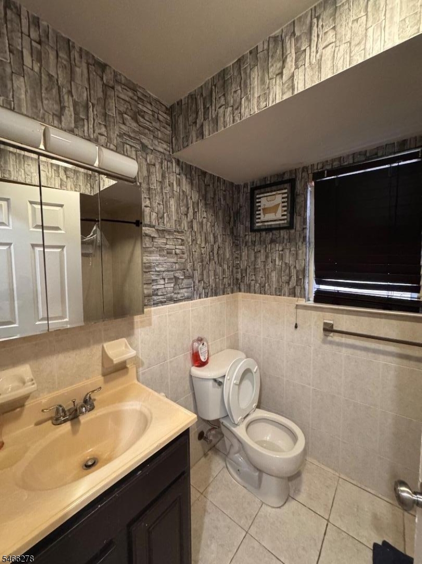 47 Crawford Street Newark NJ 07102