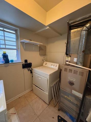 47 Crawford Street Newark NJ 07102