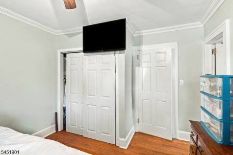 31 Meade Street West Orange NJ 07052