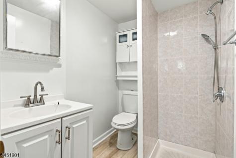 31 Meade Street West Orange NJ 07052