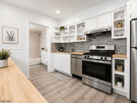 31 Meade Street West Orange NJ 07052