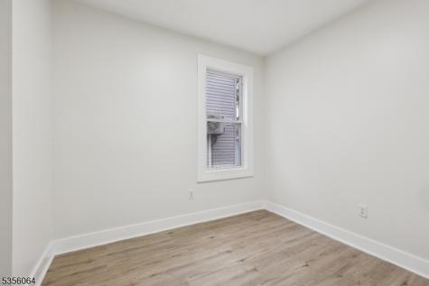 148 N 15th Street East Orange NJ 07017