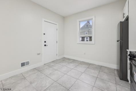 148 N 15th Street East Orange NJ 07017