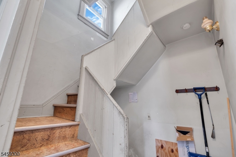 927 Meredith Avenue Elizabeth NJ 07202