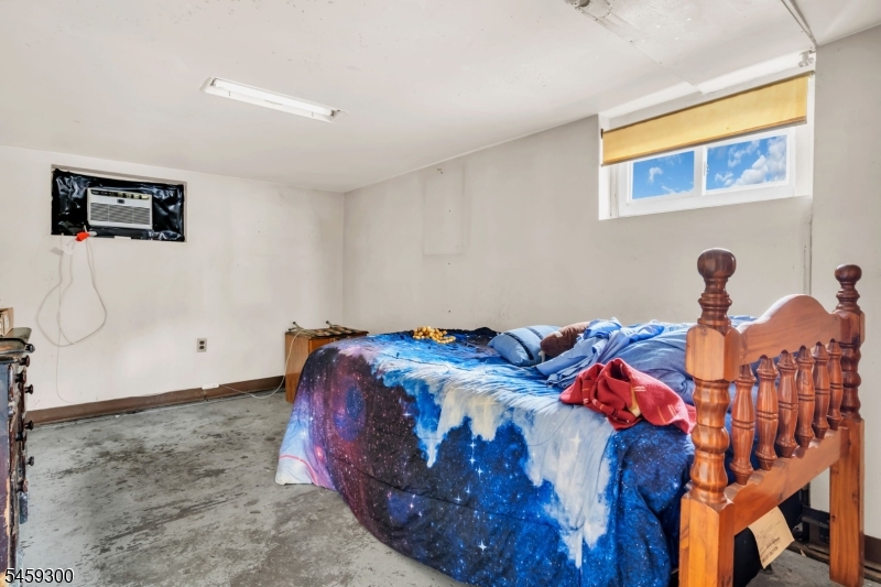 927 Meredith Avenue Elizabeth NJ 07202