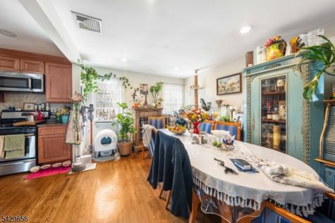 1016 Gifford Court Union NJ 07083
