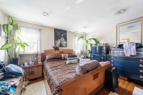 1016 Gifford Court Union NJ 07083