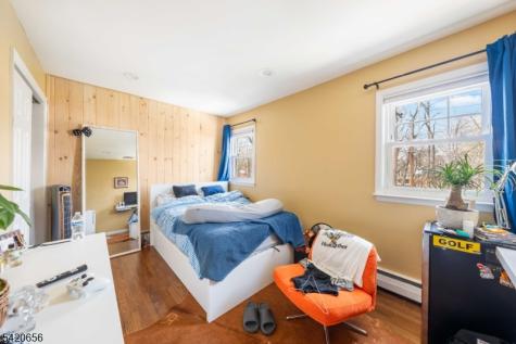 1016 Gifford Court Union NJ 07083
