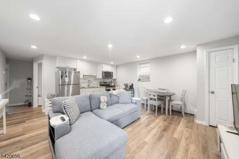 1016 Gifford Court Union NJ 07083