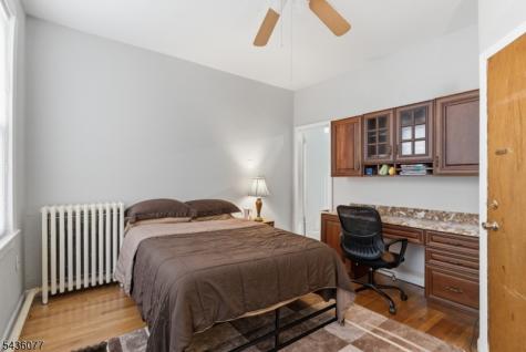 742 Avenue A Bayonne NJ 07002
