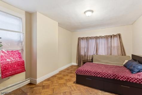 742 Avenue A Bayonne NJ 07002