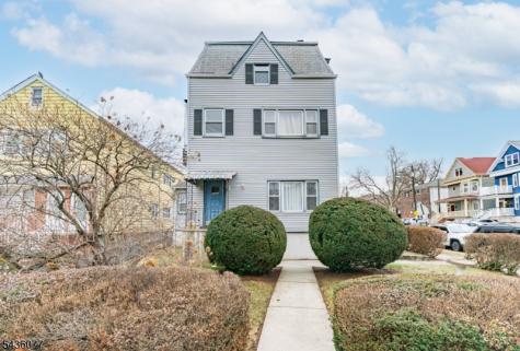 742 Avenue A Bayonne NJ 07002