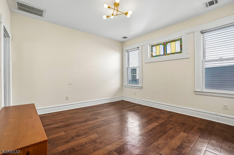 731 18TH Avenue Irvington NJ 07111