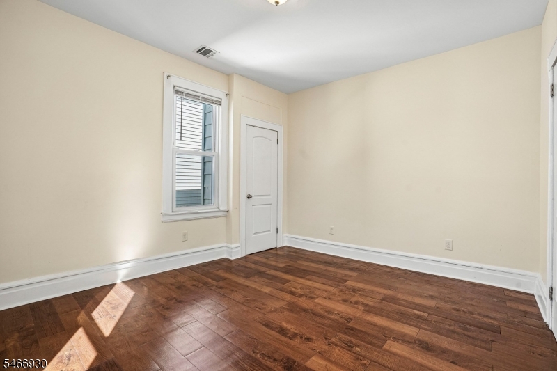 731 18TH Avenue Irvington NJ 07111