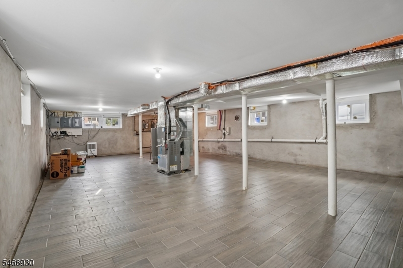 731 18TH Avenue Irvington NJ 07111