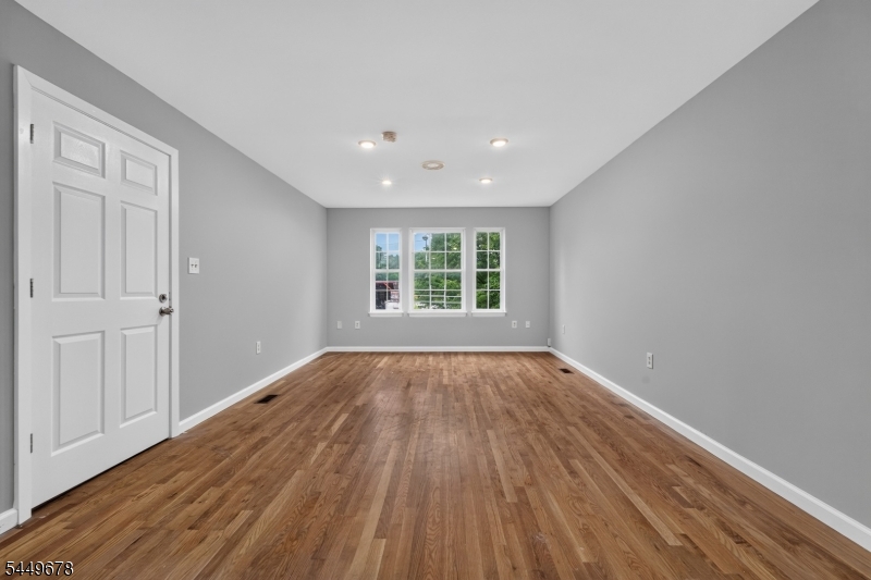 312 Orange Street Newark NJ 07103