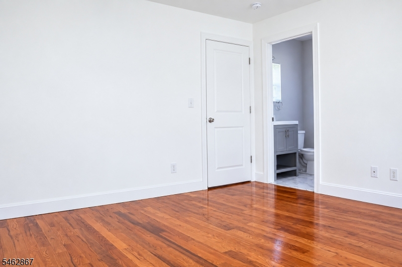 83 Stuyvesant Avenue Newark NJ 07106
