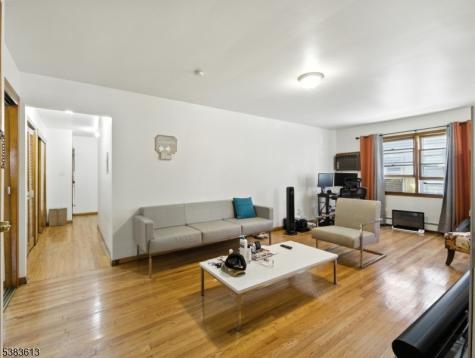 222 Park Avenue City Of Orange NJ 07050