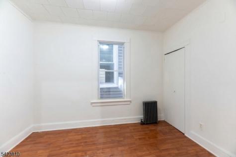 76 N 4th Street Paterson NJ 07522