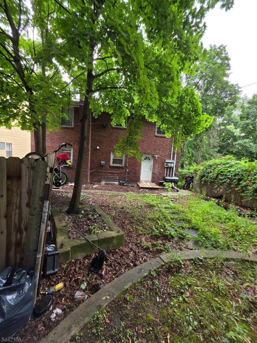 24 Chelsea Avenue East Orange NJ 07018