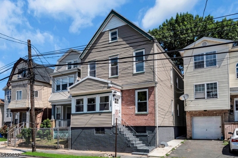 130 19TH Avenue Irvington NJ 07111