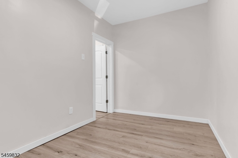 130 19TH Avenue Irvington NJ 07111