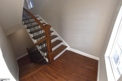 636 S 10th Street Newark NJ 07108