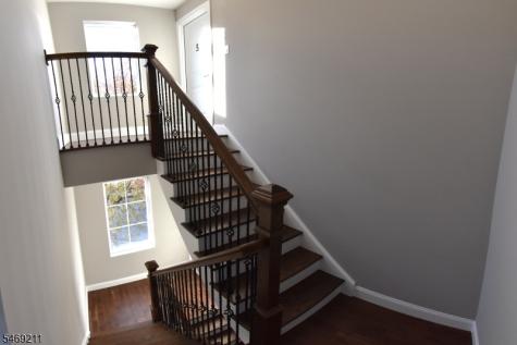 636 S 10th Street Newark NJ 07108