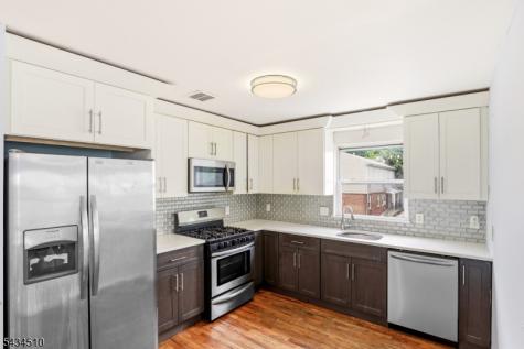 63 Chadwick Avenue Newark NJ 07108