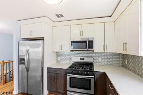 63 Chadwick Avenue Newark NJ 07108