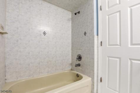 63 Chadwick Avenue Newark NJ 07108