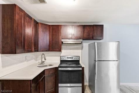 63 Chadwick Avenue Newark NJ 07108